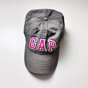 Gap Women's Logo Adjustable Sporty Baseball Hat new Without Tag